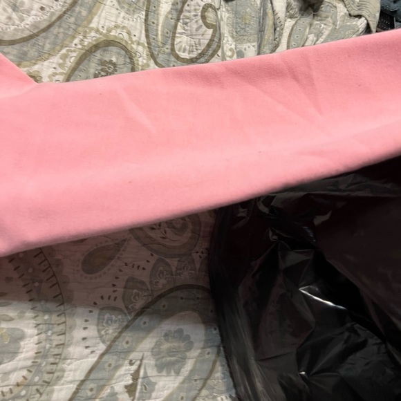 FOREVER 21 HOODIE, NO POCKETS, NOT WORN, BUBBLEGUM PINK, NO STRINGS, ELASTED - Picture 2 of 5